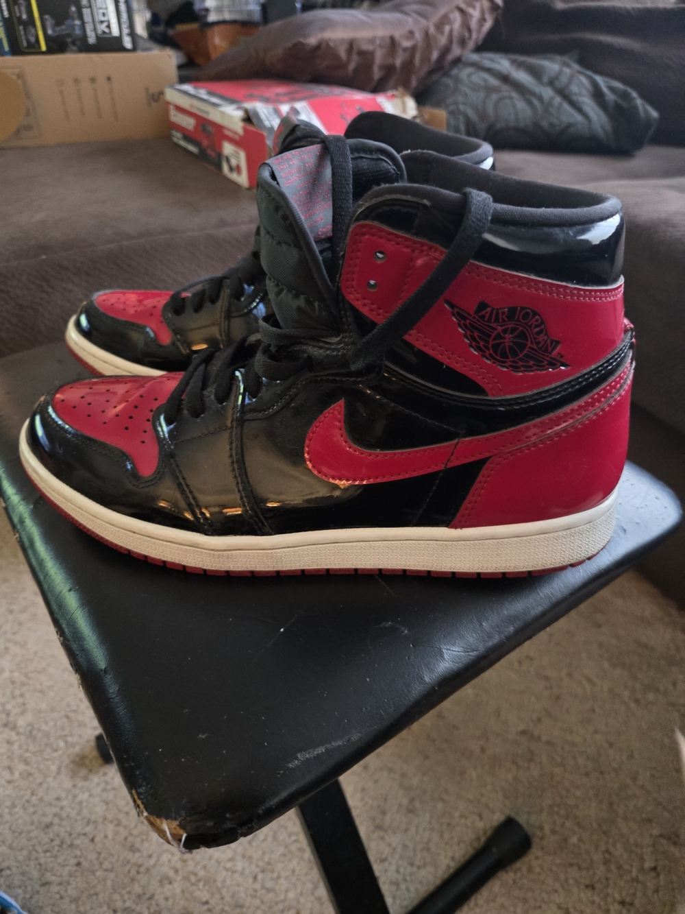 Jordan 1 High OG Mens Sneakers - Black/Red